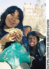 Naoko Takato Photo ,Feb. 8,2004. Hodo-bu Nao Shimoyachi reports.
